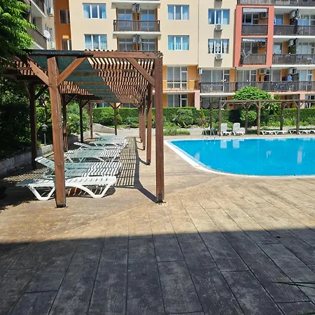 아파트 Chateau *